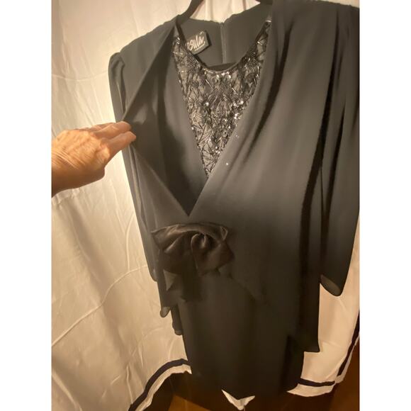 Women's Ursula of Switzerland, 14 or 16 Formal Dress with Chiffon Overlay, Black - Picture 4 of 12